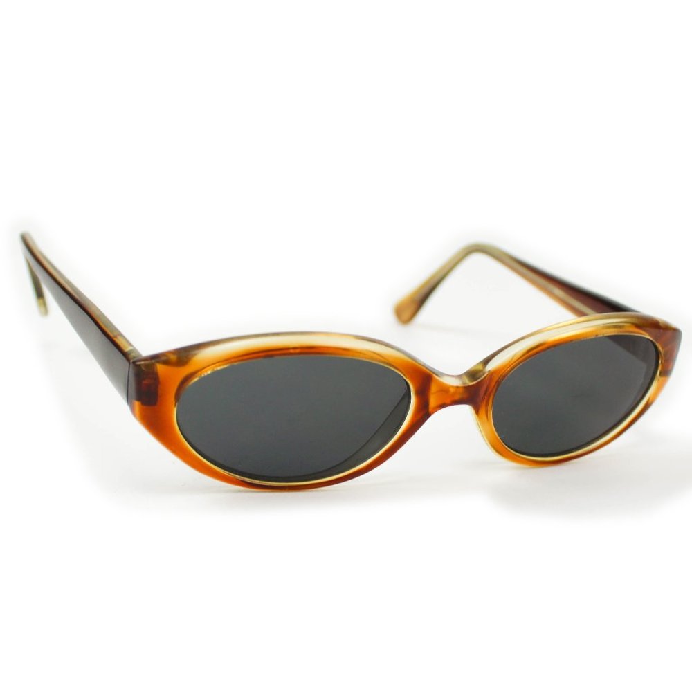 Vintage 80s "Amy" 4084 BKJ Amber Acetate Frame Cat Eye Black Lens Sunglasses
